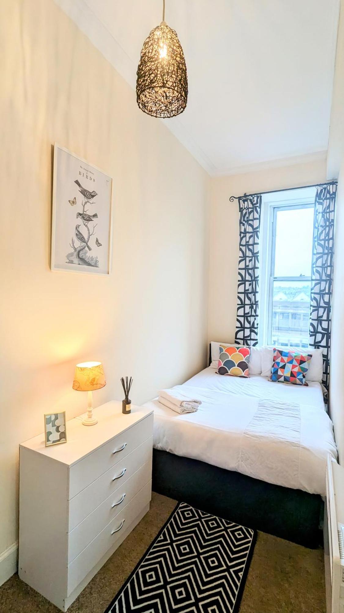 Sunny Haymarket Room EDI Buitenkant foto